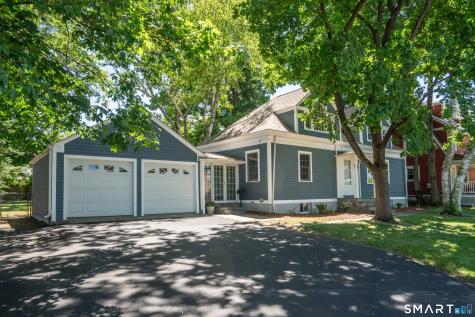 28 Whiting Lane West Hartford CT 06119