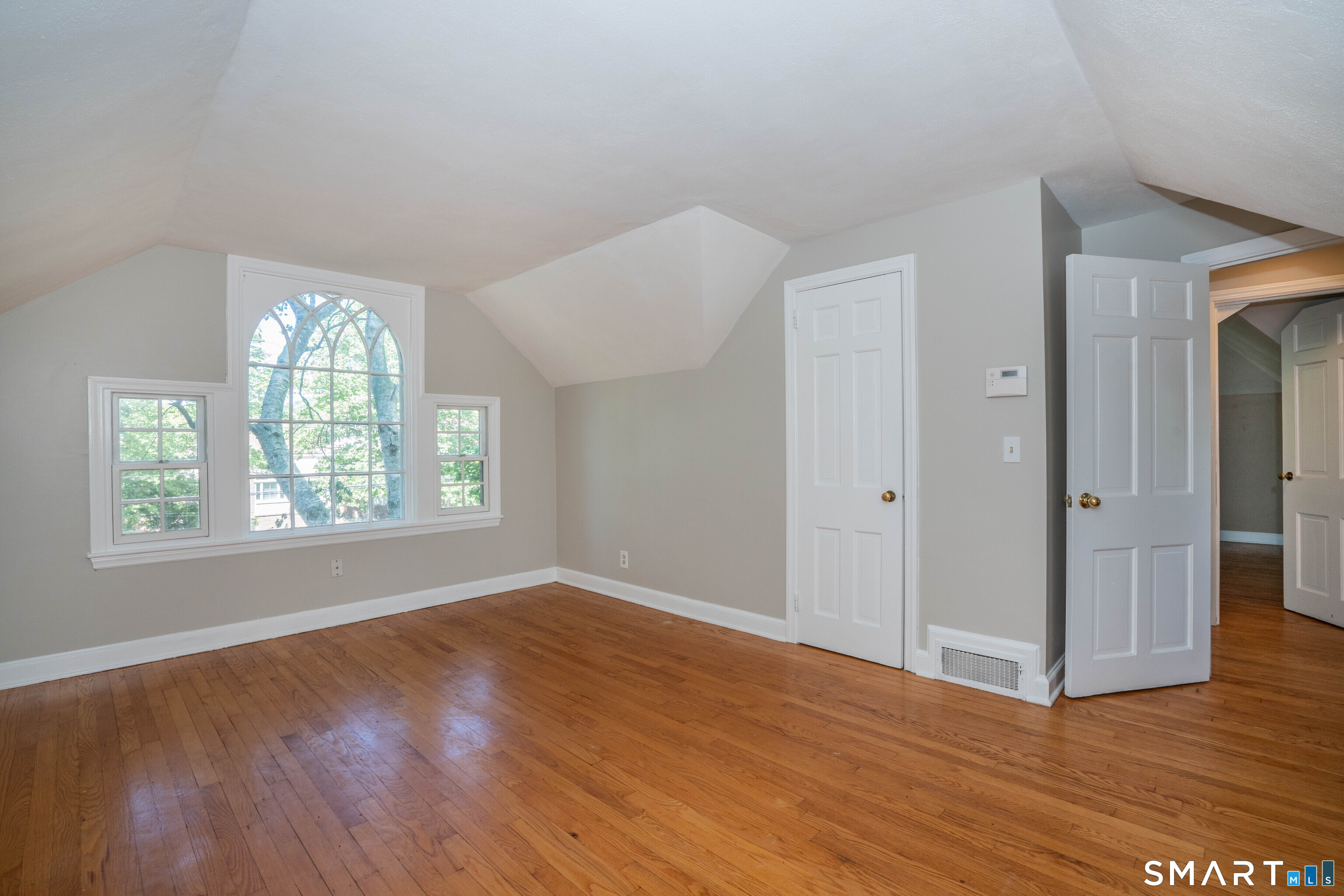 28 Whiting Lane West Hartford CT 06119