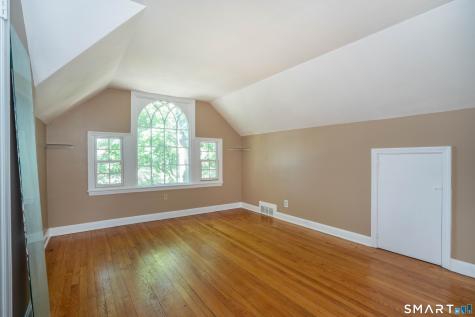 28 Whiting Lane West Hartford CT 06119