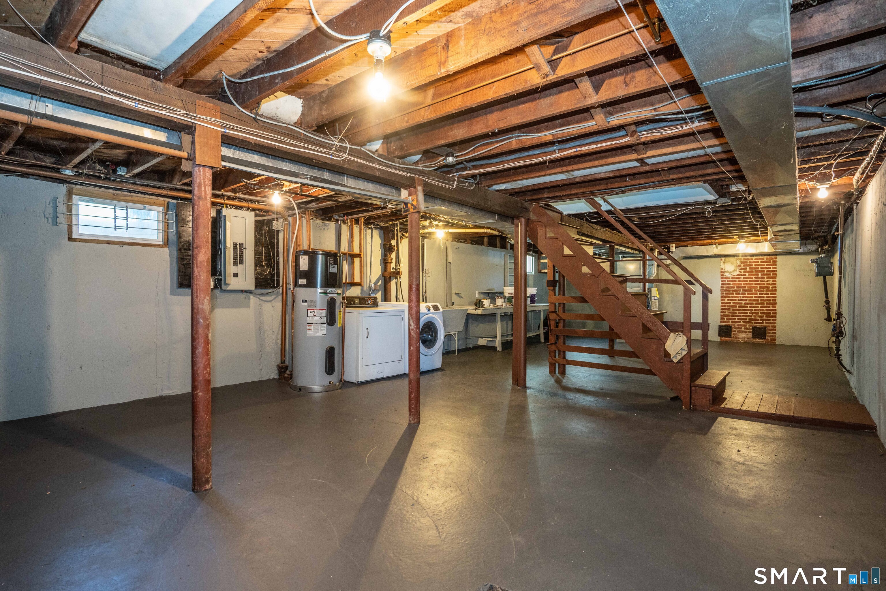 28 Whiting Lane West Hartford CT 06119