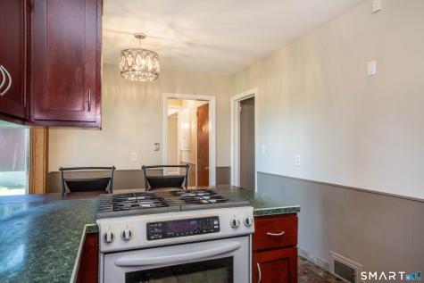 28 Whiting Lane West Hartford CT 06119