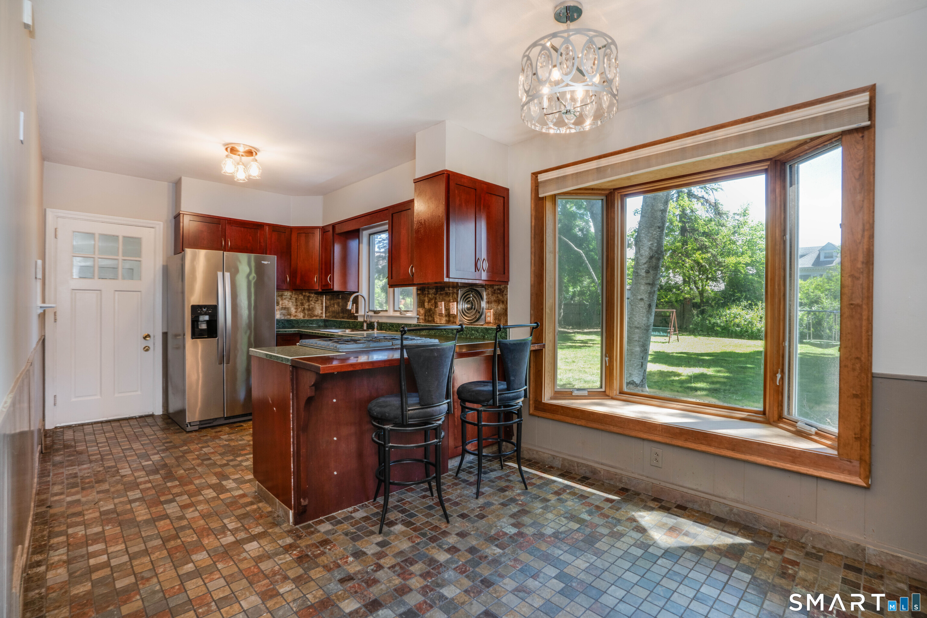 28 Whiting Lane West Hartford CT 06119