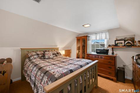 30 Hillside Street Meriden CT 06451