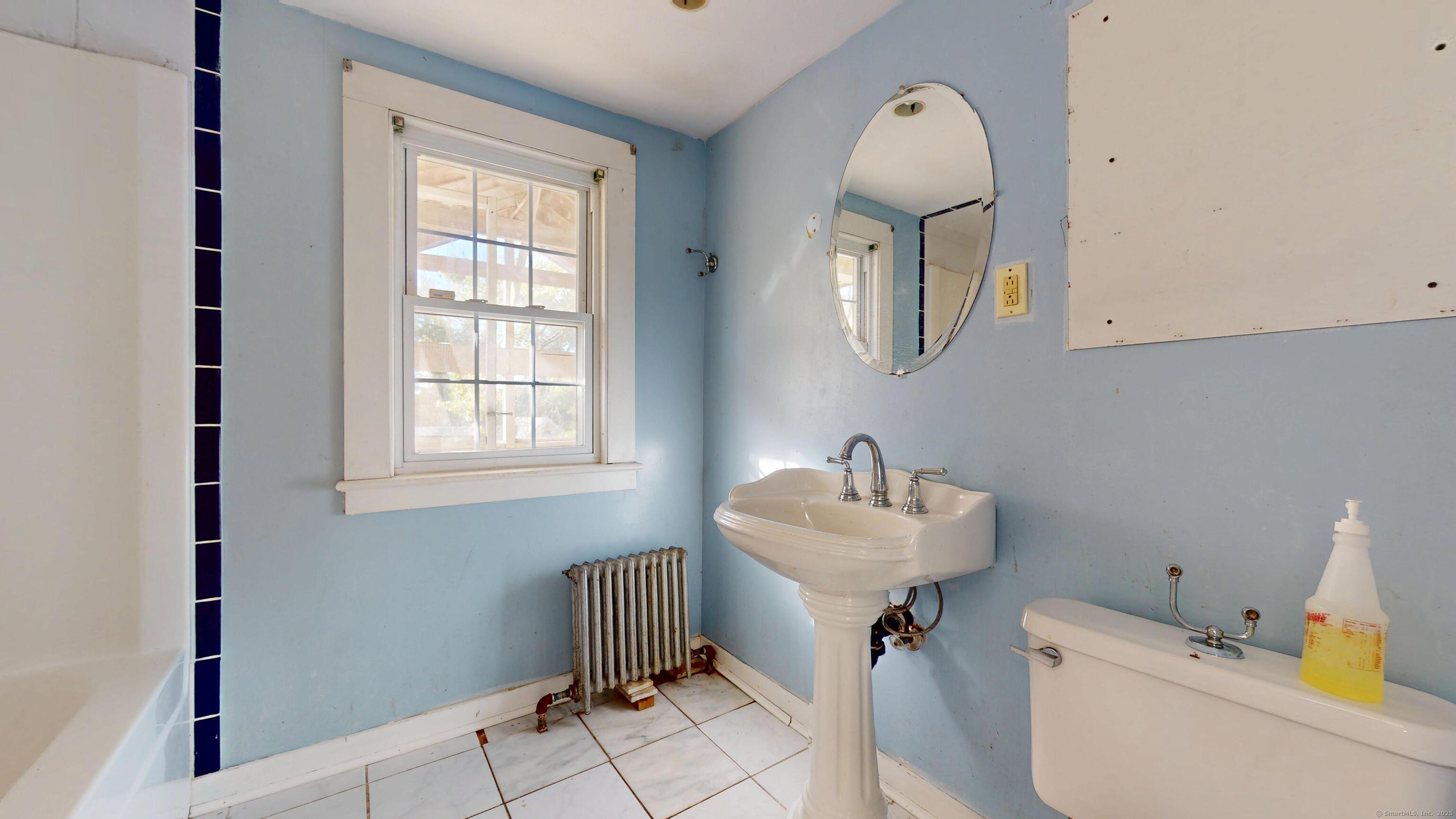 159 School Street Bloomfield CT 06002