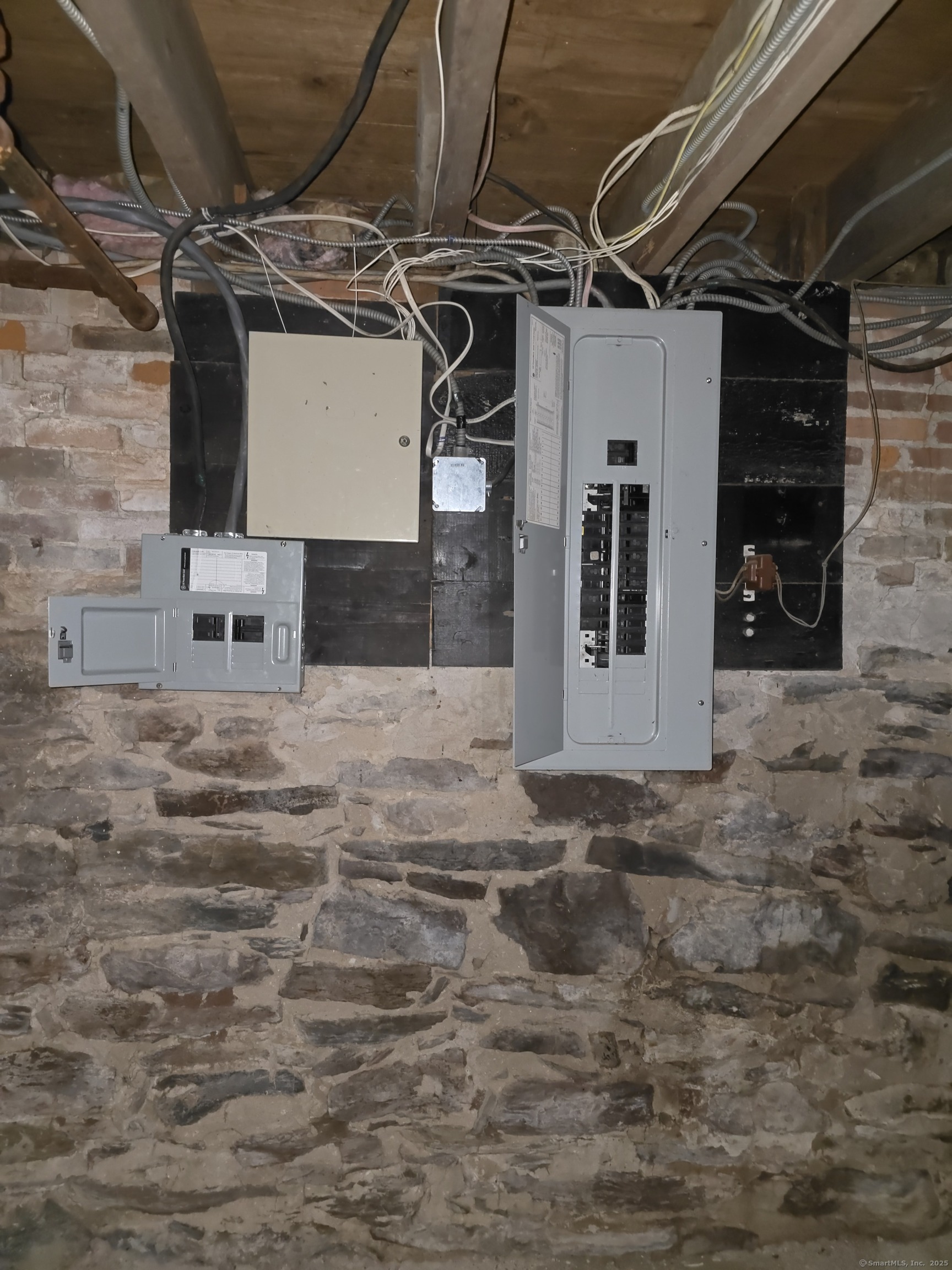 159 School Street Bloomfield CT 06002