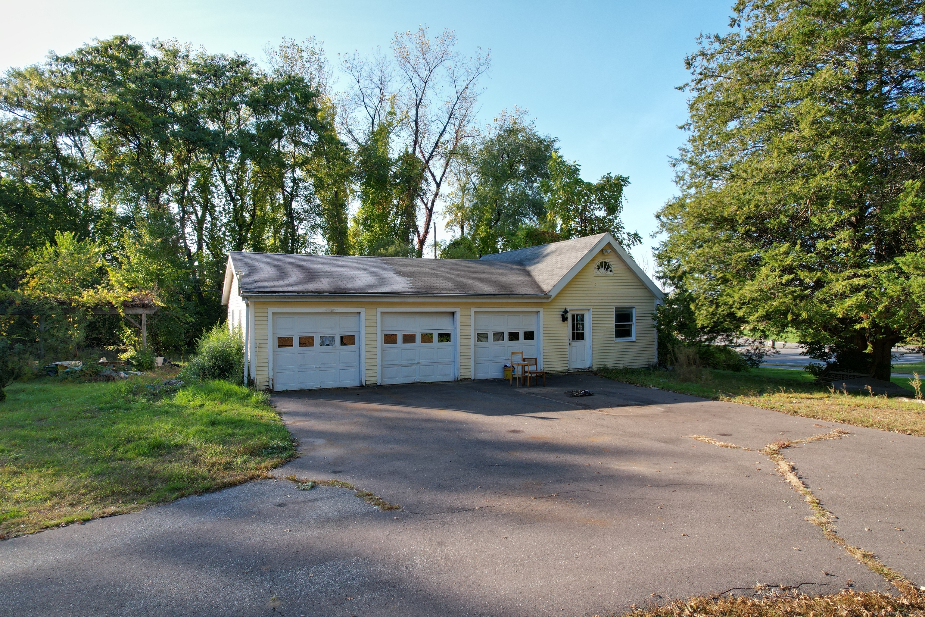 159 School Street Bloomfield CT 06002