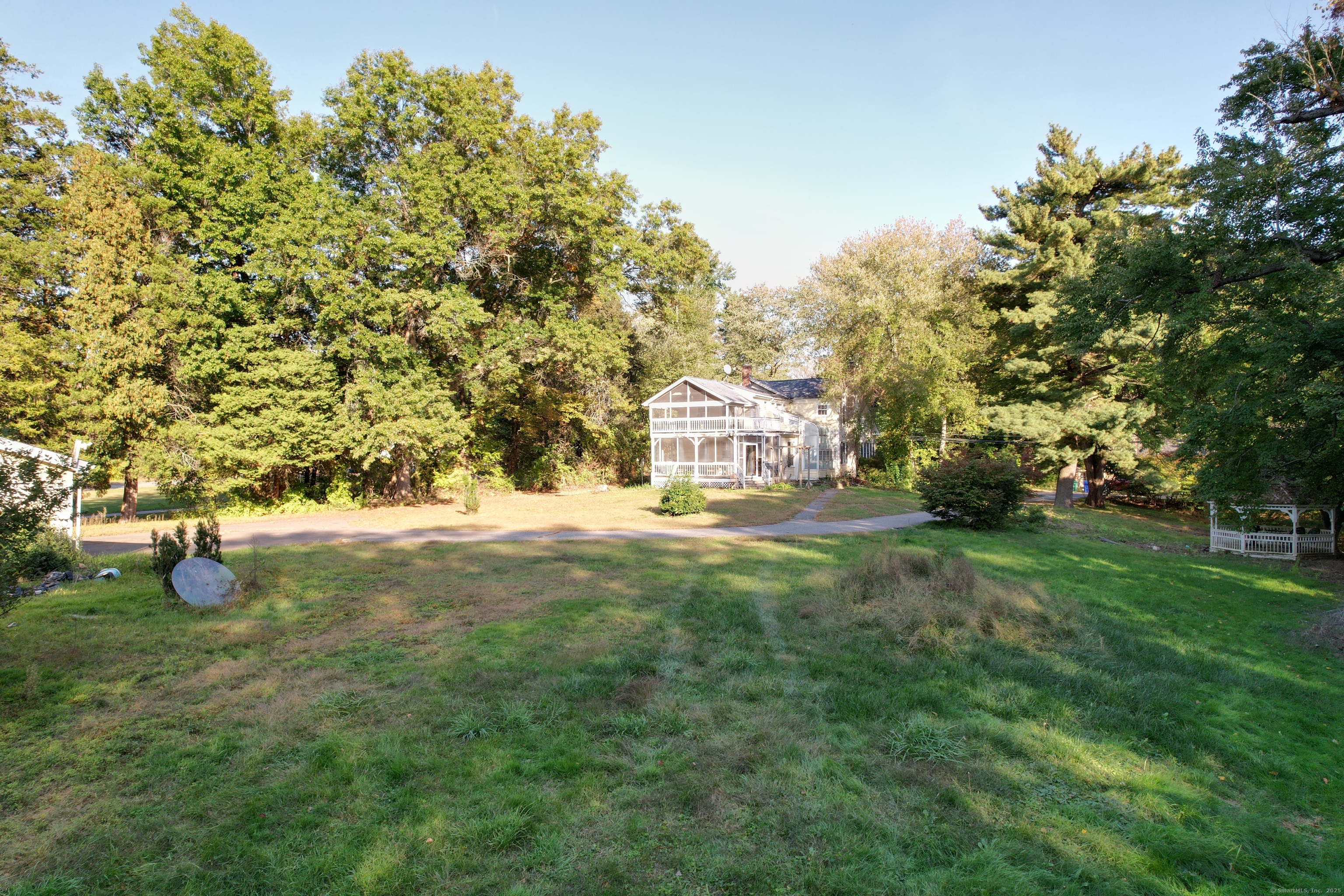 159 School Street Bloomfield CT 06002