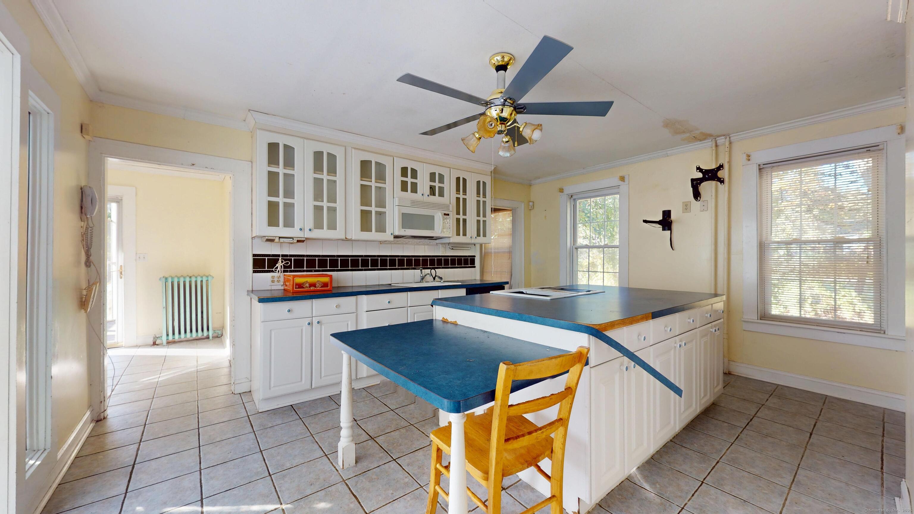 159 School Street Bloomfield CT 06002