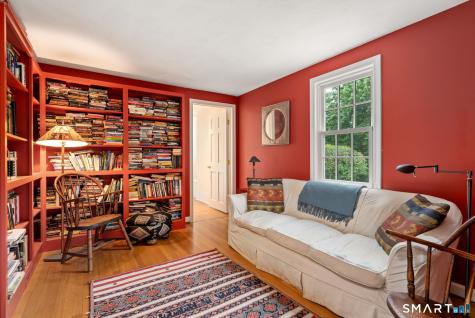 16 Sunfield Lane West Hartford CT 06107