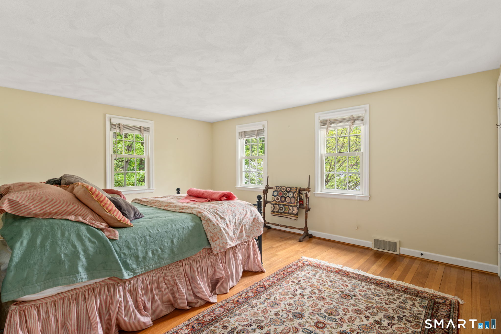 16 Sunfield Lane West Hartford CT 06107
