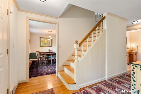 16 Sunfield Lane West Hartford CT 06107
