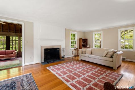 16 Sunfield Lane West Hartford CT 06107