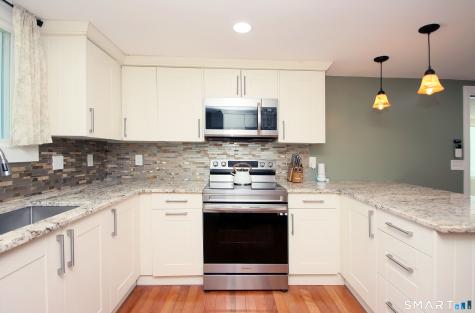 452 Essex Road Westbrook CT 06498