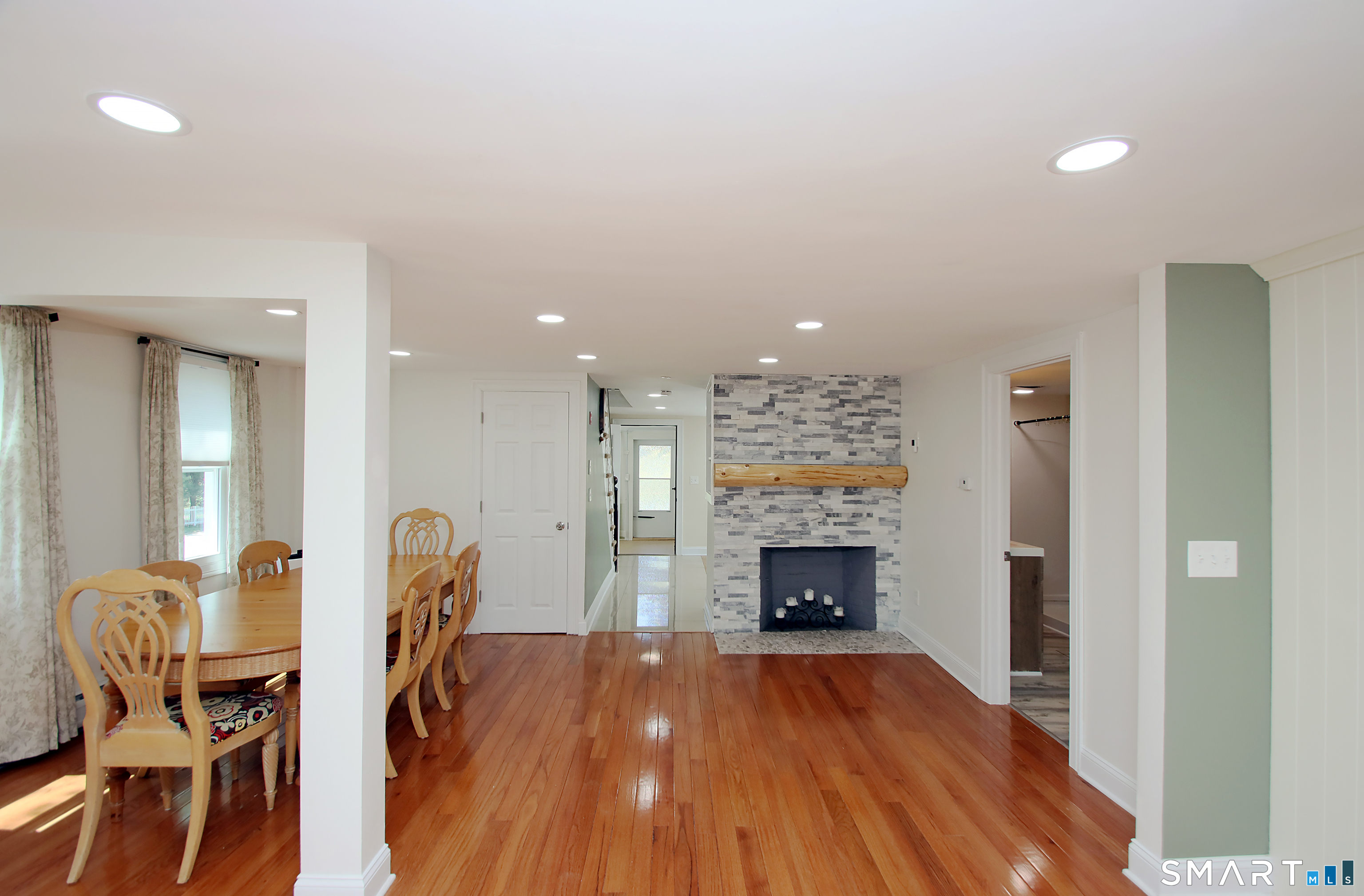 452 Essex Road Westbrook CT 06498