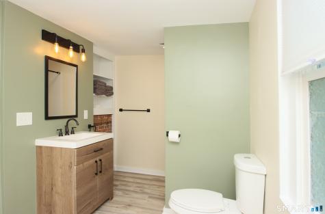 452 Essex Road Westbrook CT 06498