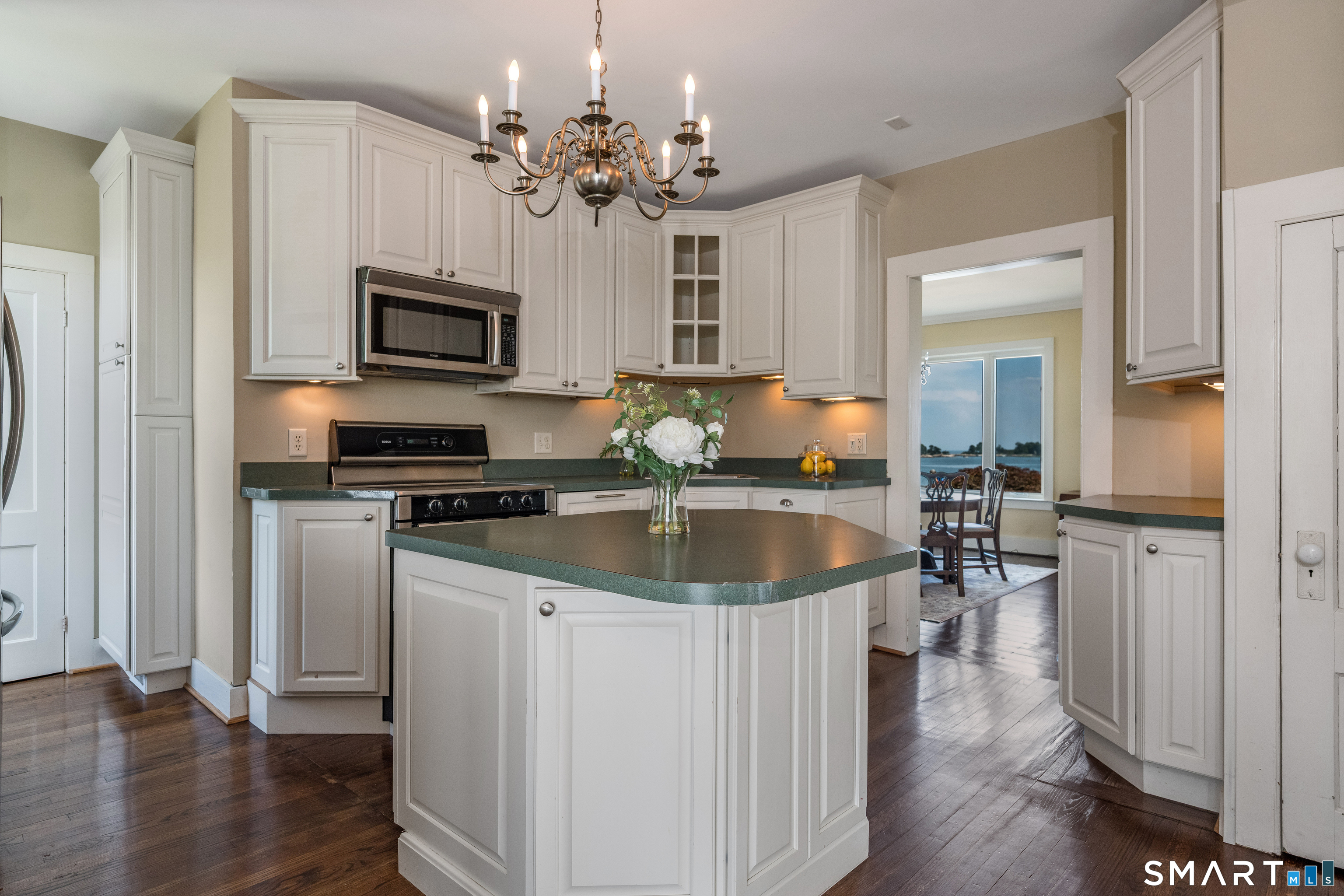 39 Flying Point Road Branford CT 06405