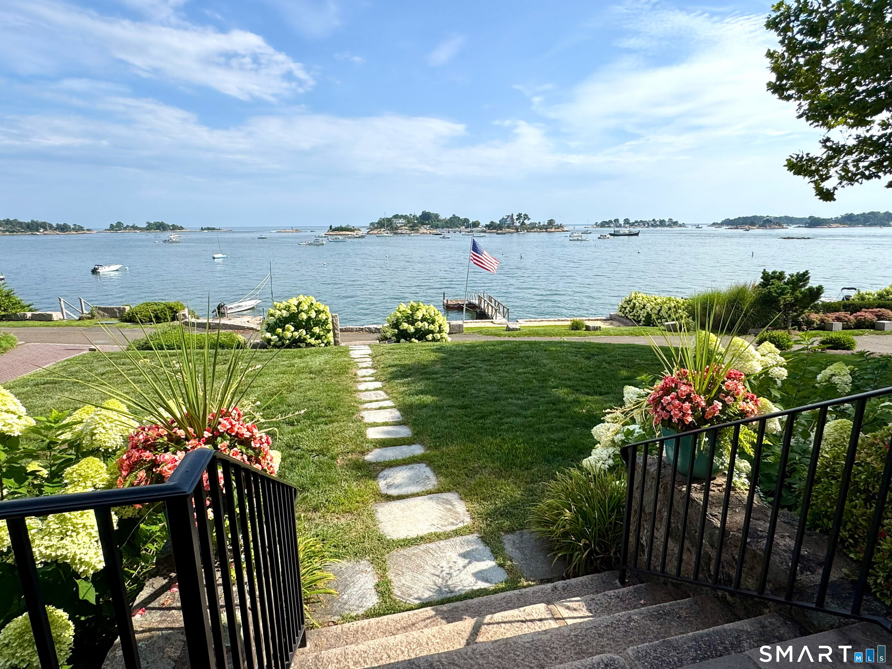 39 Flying Point Road Branford CT 06405