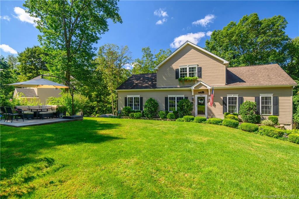 12 Schermerhorn Drive New Fairfield CT 06812