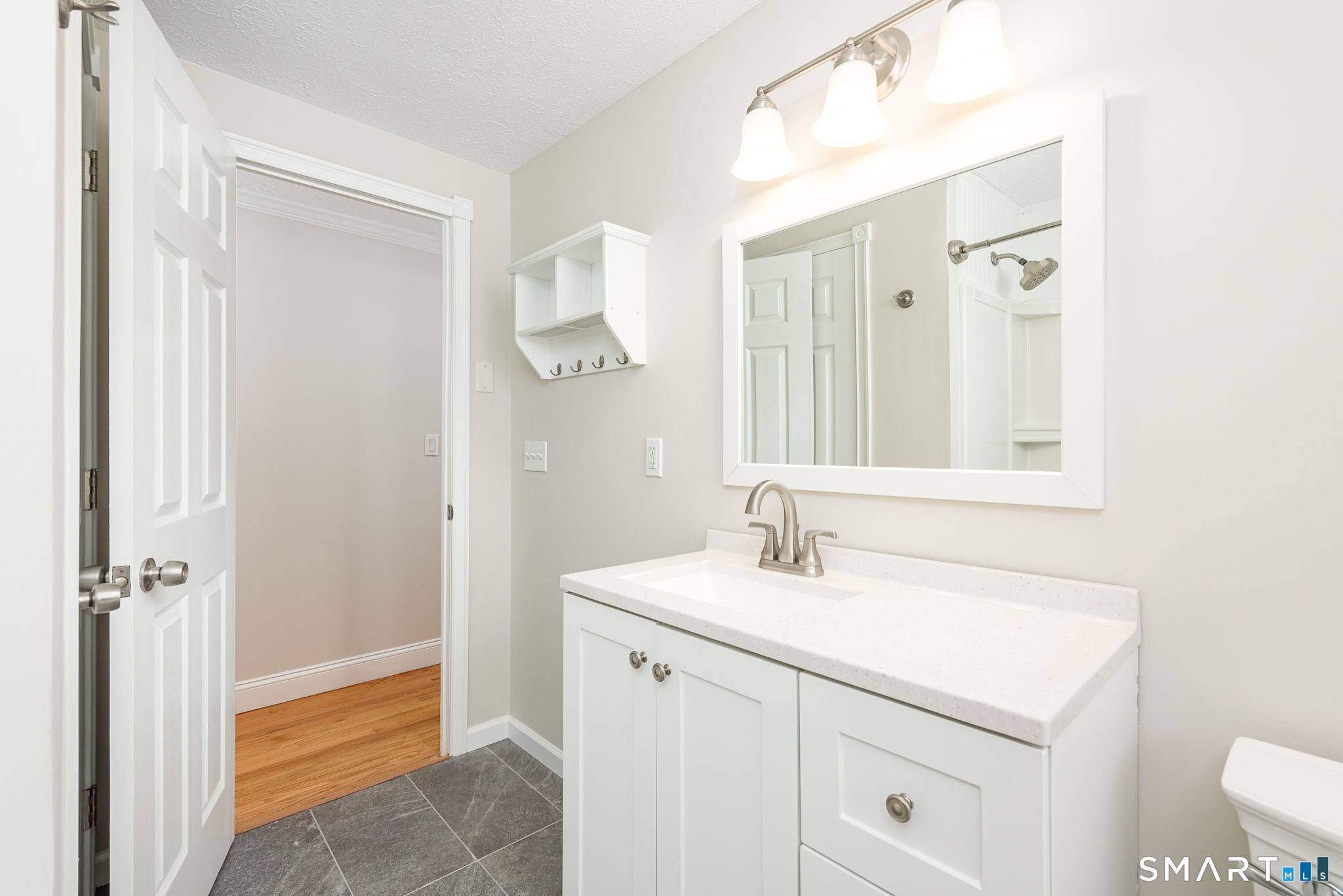 46 Sapphire Street Enfield CT 06082