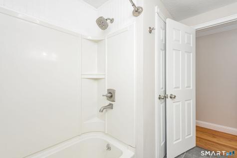 46 Sapphire Street Enfield CT 06082