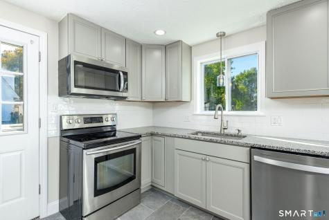 46 Sapphire Street Enfield CT 06082