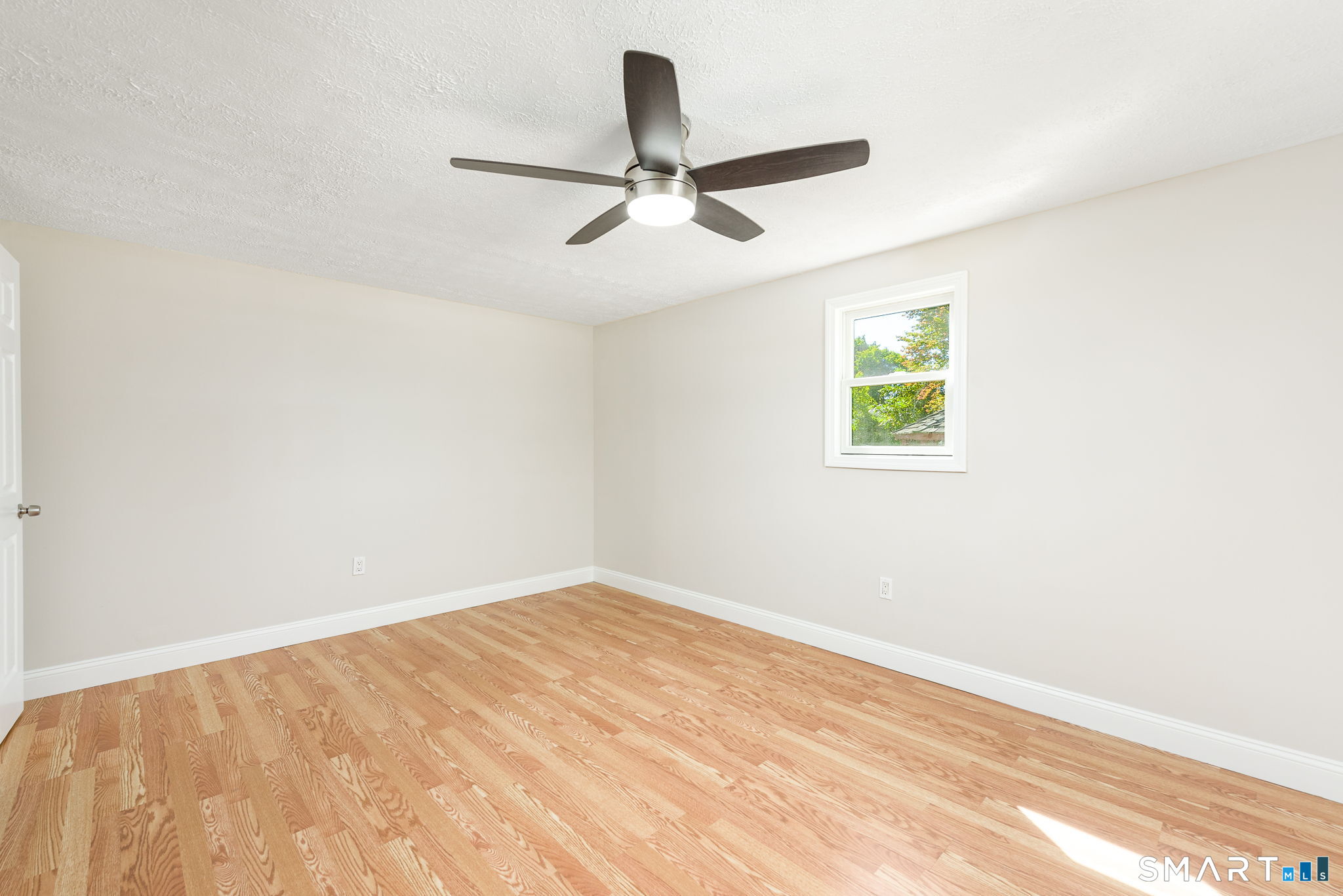 46 Sapphire Street Enfield CT 06082