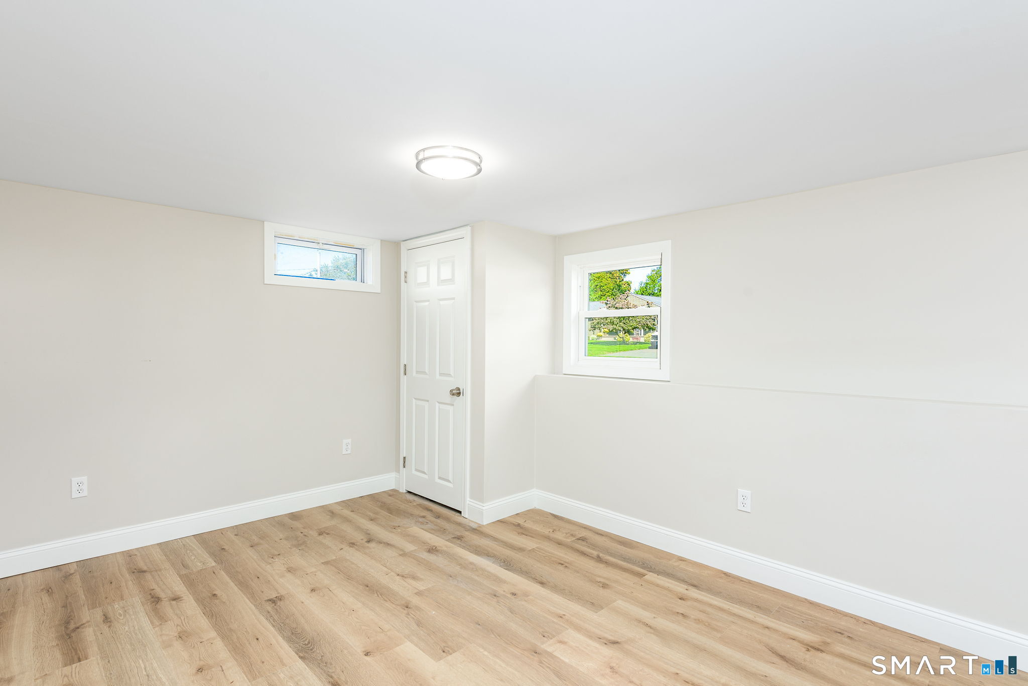 46 Sapphire Street Enfield CT 06082