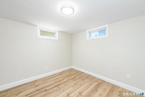 46 Sapphire Street Enfield CT 06082