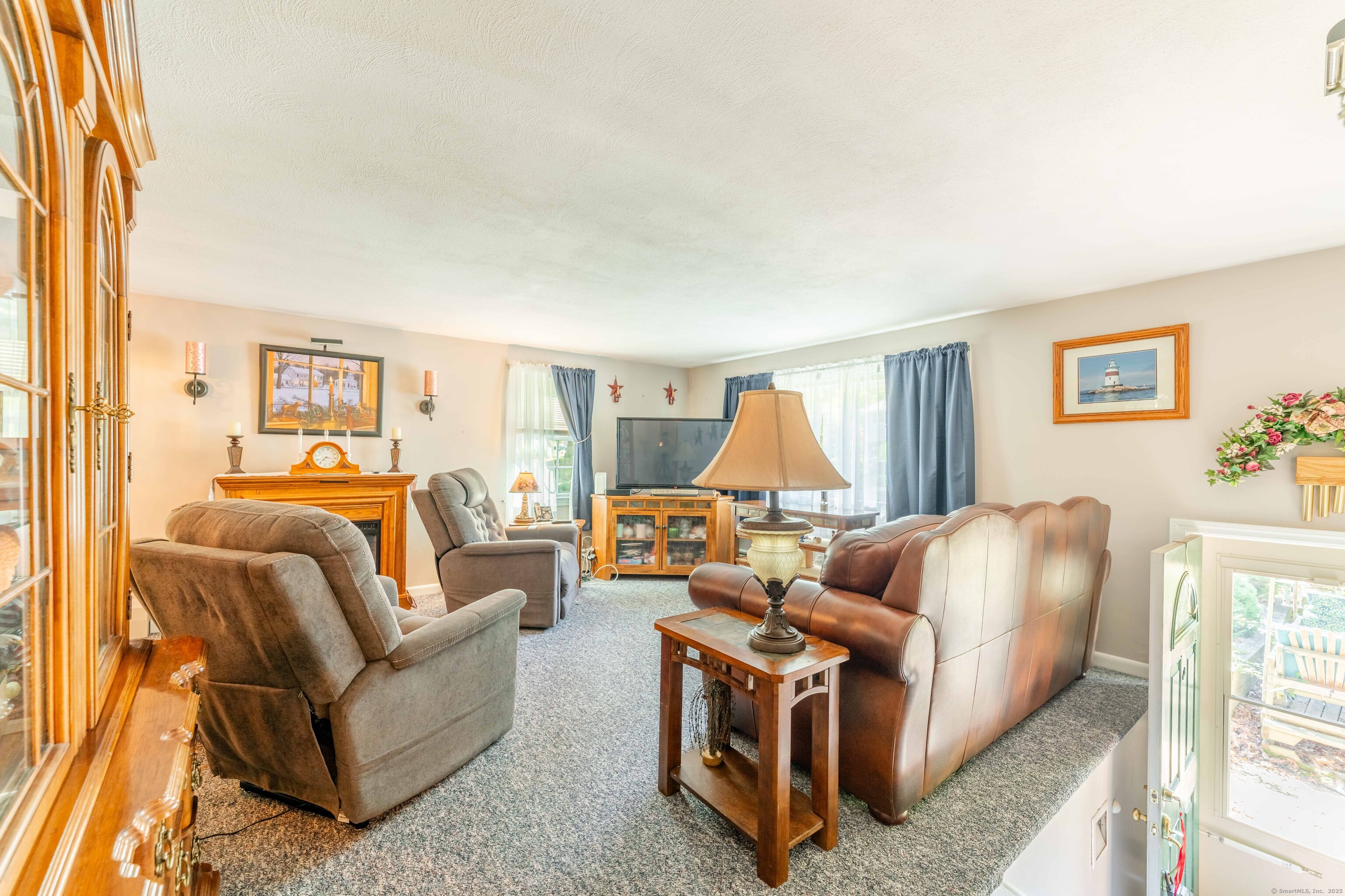 6 Marion Drive East Lyme CT 06333