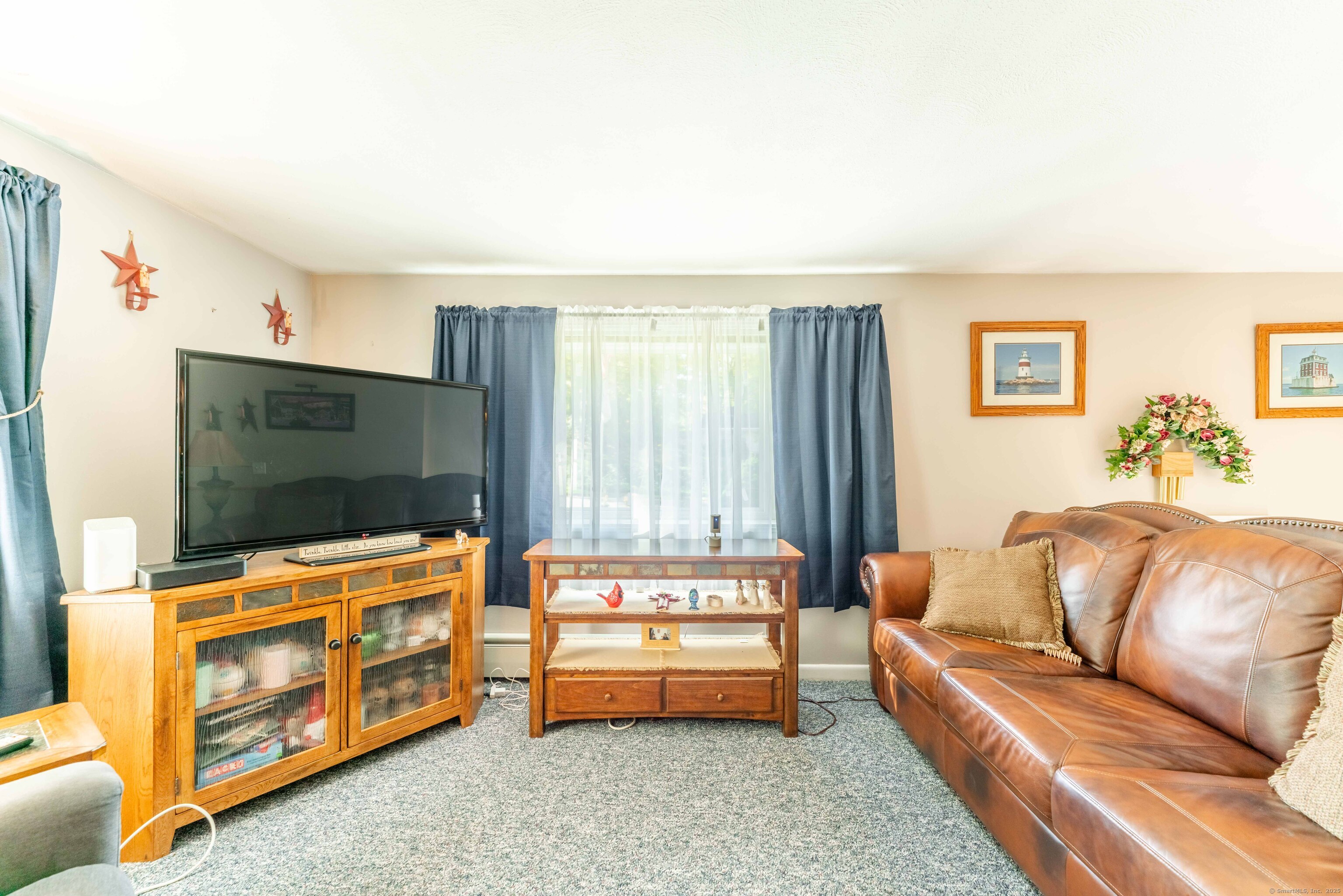 6 Marion Drive East Lyme CT 06333