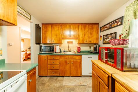 6 Marion Drive East Lyme CT 06333