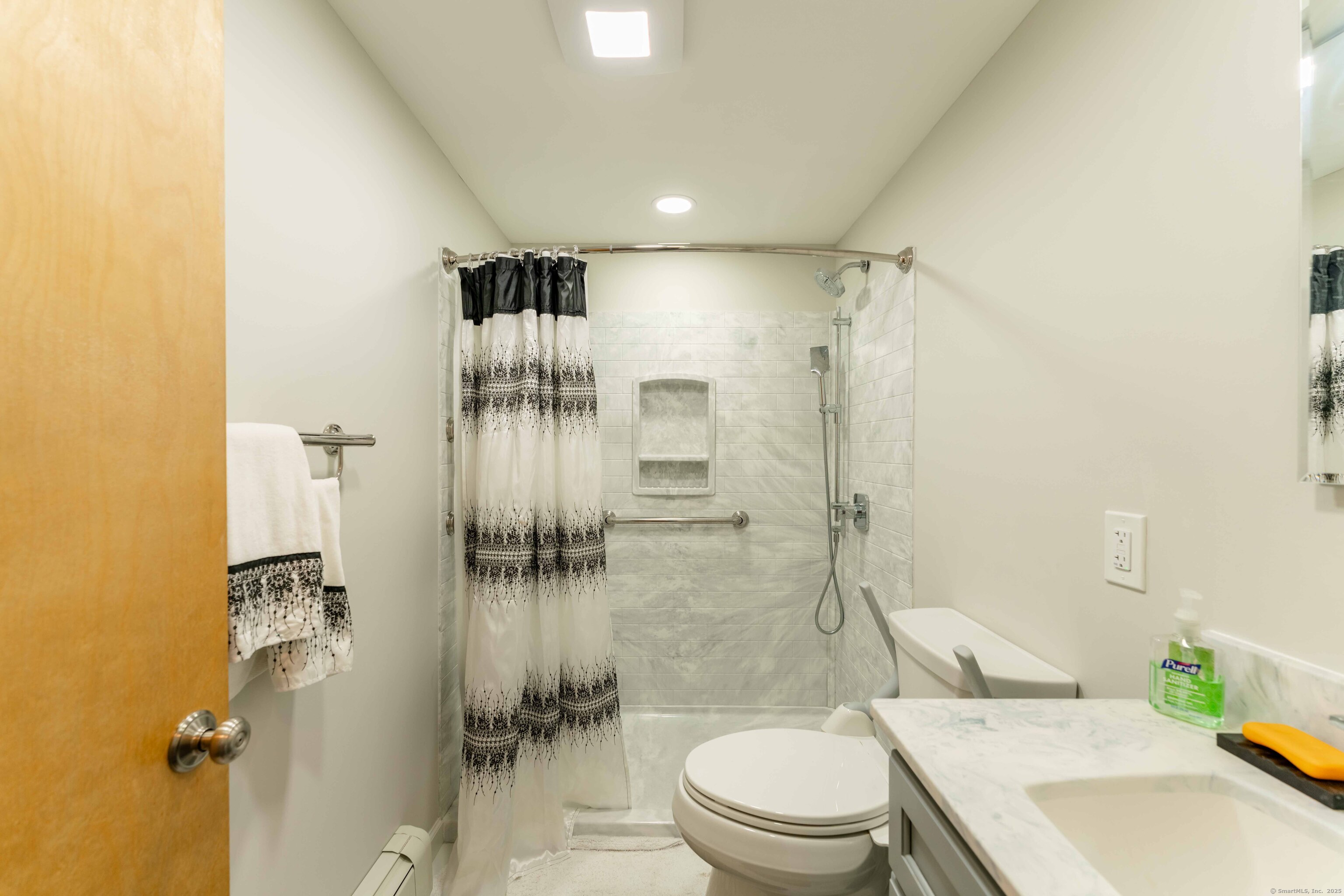 6 Marion Drive East Lyme CT 06333