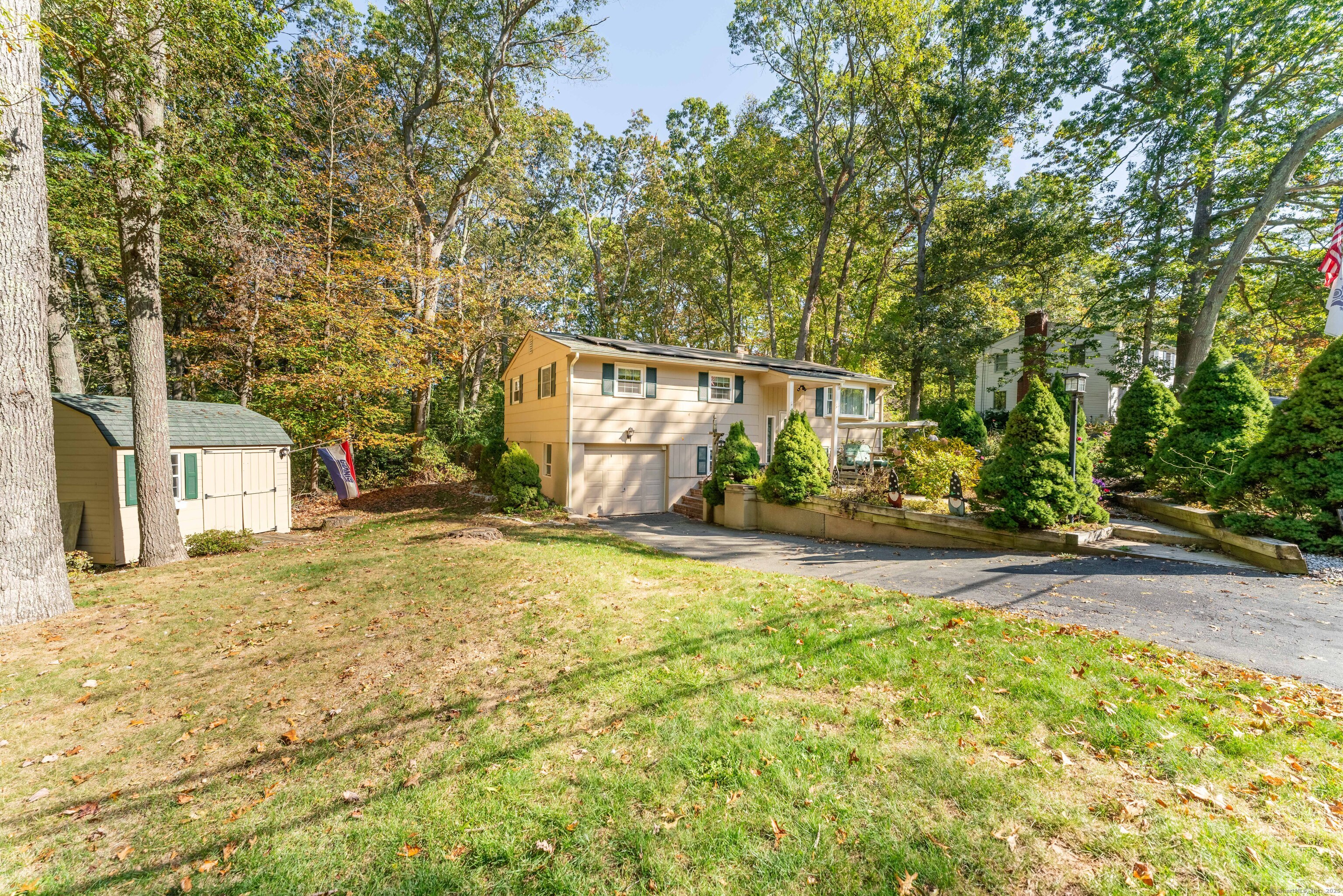 6 Marion Drive East Lyme CT 06333