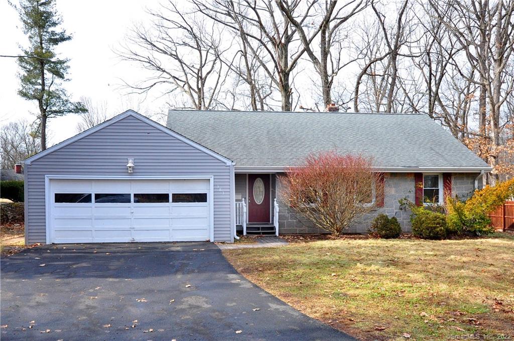 383 Ridgewood Road West Hartford CT 06107