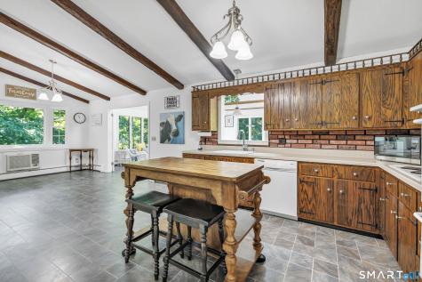 69 Forest Road Monroe CT 06468