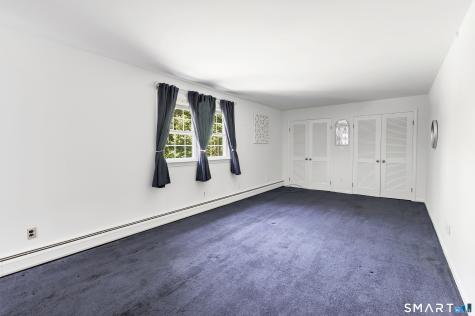 69 Forest Road Monroe CT 06468