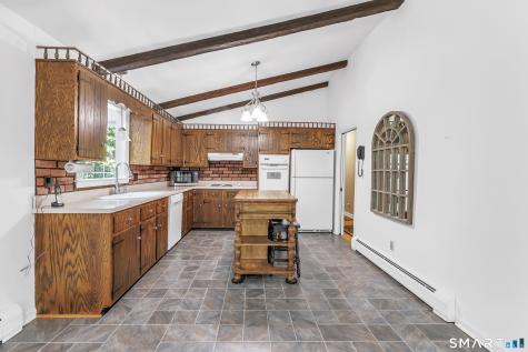 69 Forest Road Monroe CT 06468