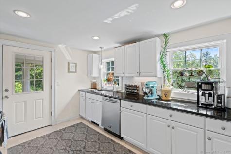 5 Rabbit Lane Brookfield CT 06804