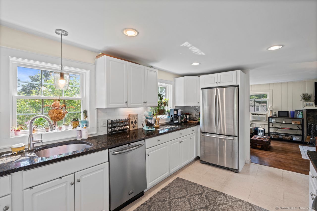 5 Rabbit Lane Brookfield CT 06804