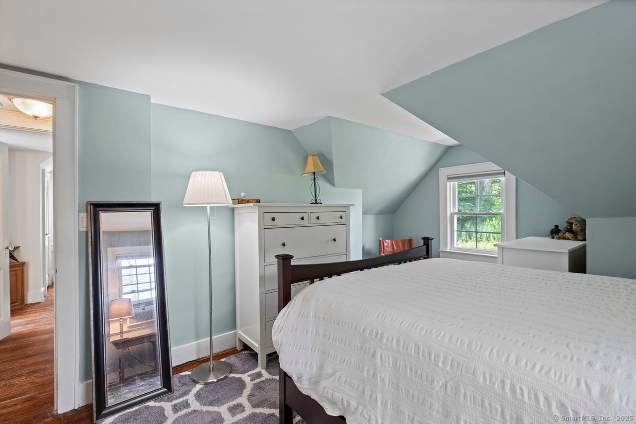 5 Rabbit Lane Brookfield CT 06804