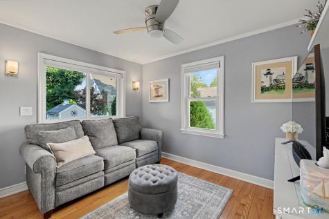 427 Reef Road Fairfield CT 06824