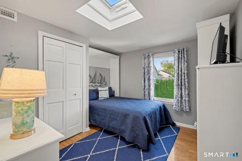 427 Reef Road Fairfield CT 06824