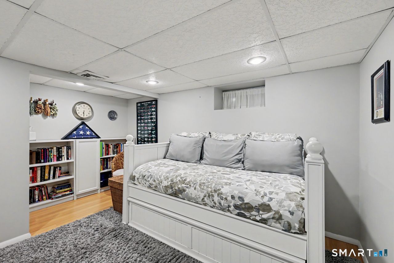 427 Reef Road Fairfield CT 06824