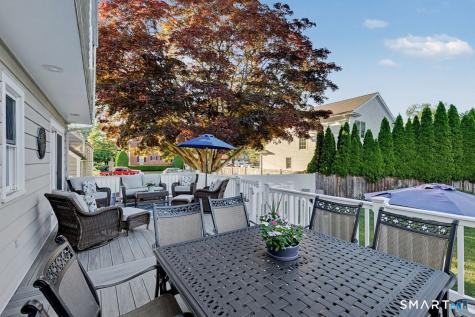 427 Reef Road Fairfield CT 06824