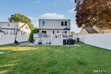 427 Reef Road Fairfield CT 06824