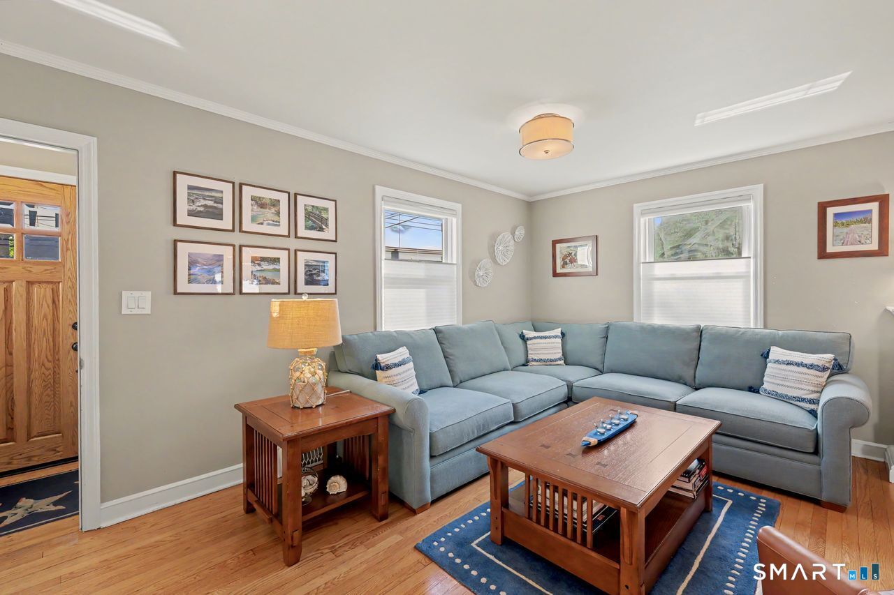 427 Reef Road Fairfield CT 06824