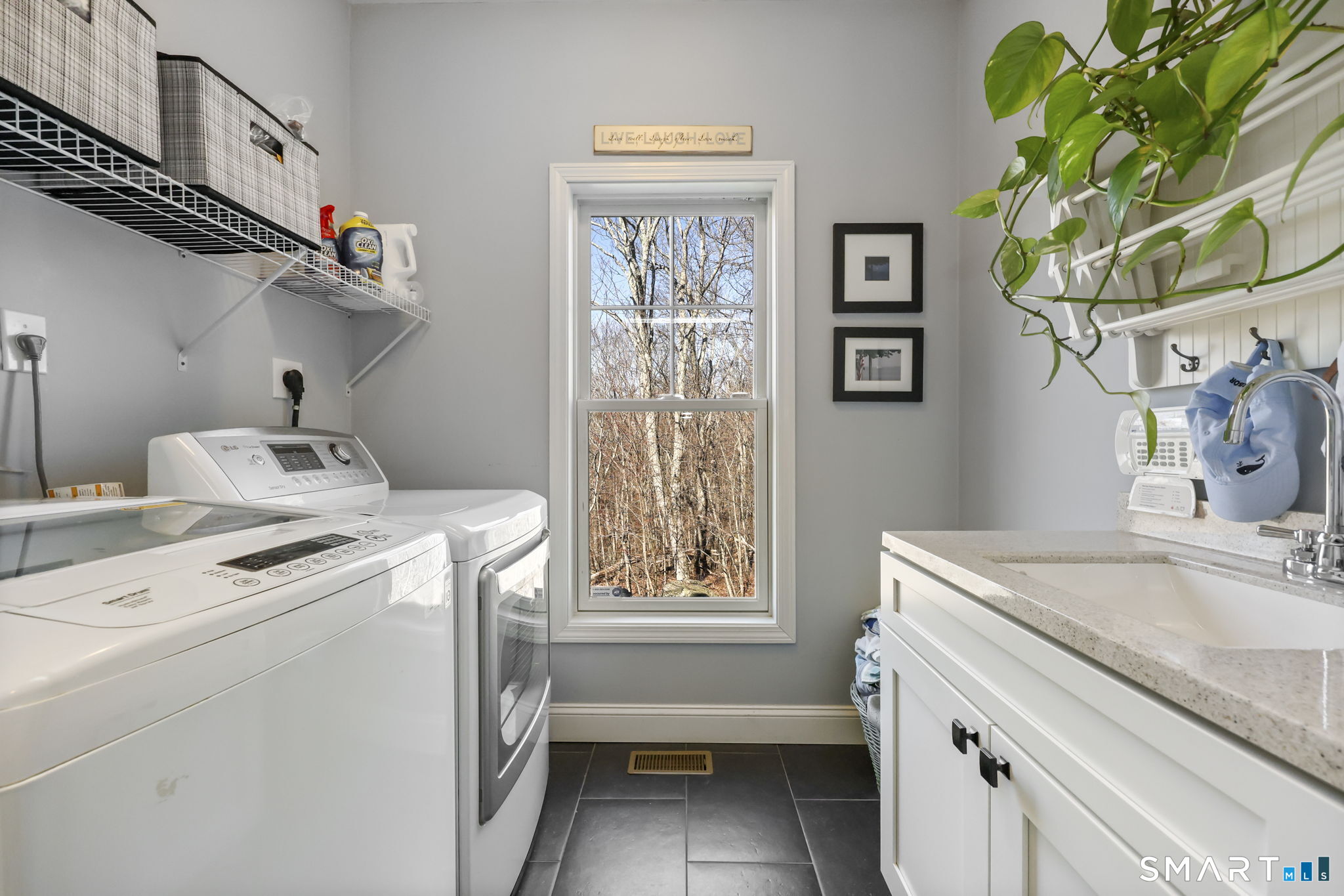 4 Red Fox Court New Fairfield CT 06812