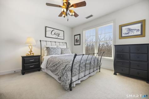 4 Red Fox Court New Fairfield CT 06812