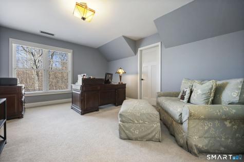 4 Red Fox Court New Fairfield CT 06812