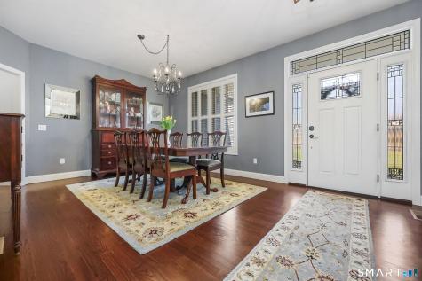 4 Red Fox Court New Fairfield CT 06812